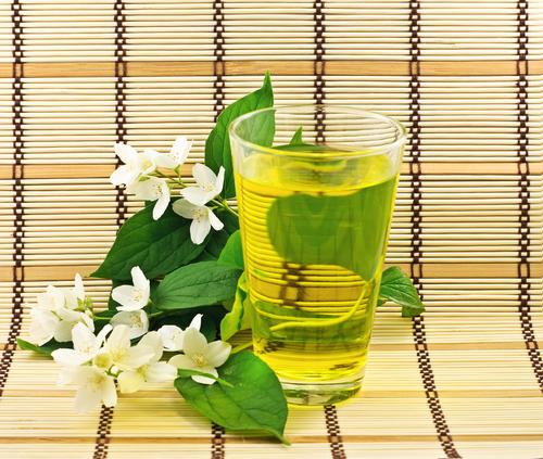 Sip Up, Slim Down: The 